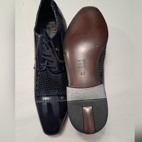 NWOT Crocodile Black Wing Tip Shoes    Size 9.5 (42)
